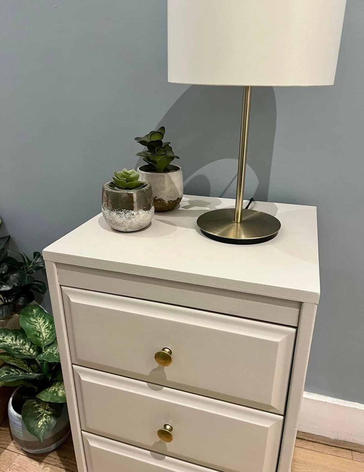 Frenchic Duckling- Peel and Stick Paint Sample