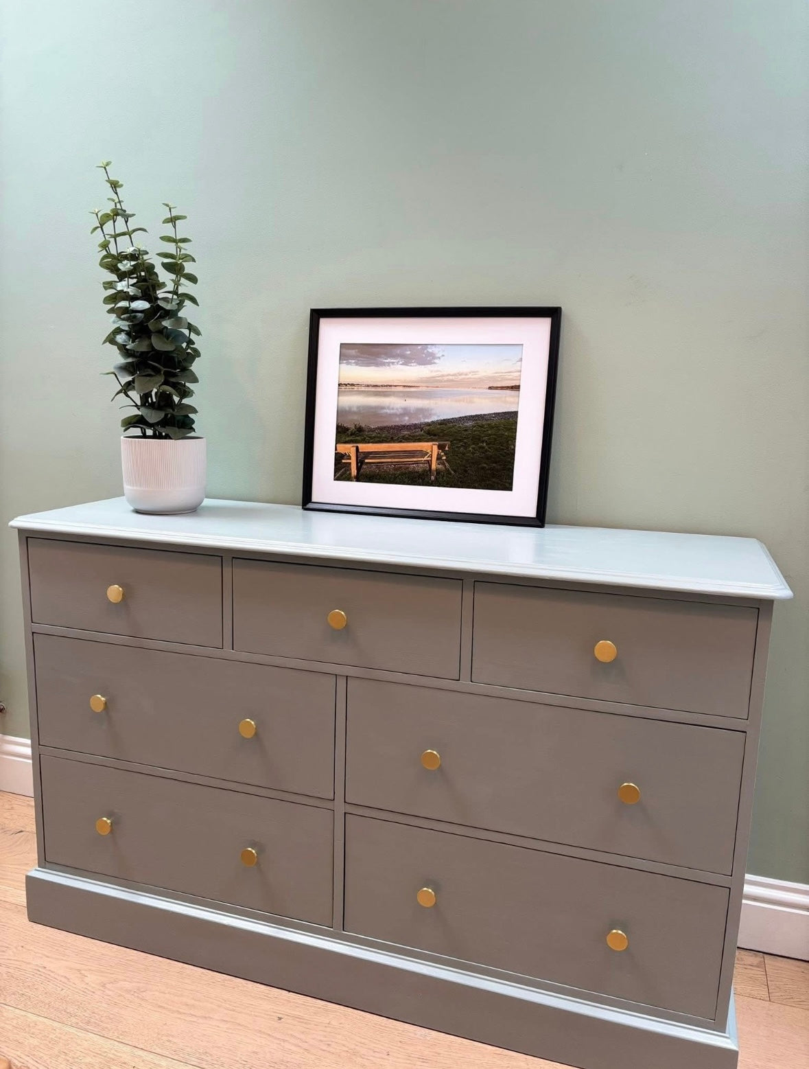 Frenchic Ducky Trim Paint